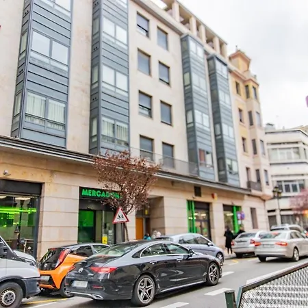 Your Luxury Getaway In Downtown Zaragoza