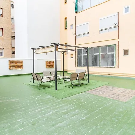 Your Luxury Getaway In Downtown * サラゴサ