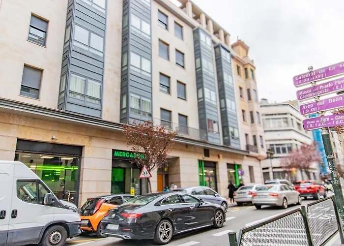 Your Luxury Getaway In Downtown Сарагоса